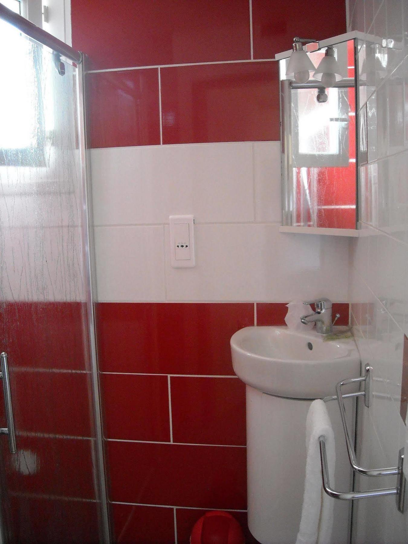 Hotel Ecusson Saint-Hilaire-de-Brethmas Zewnętrze zdjęcie