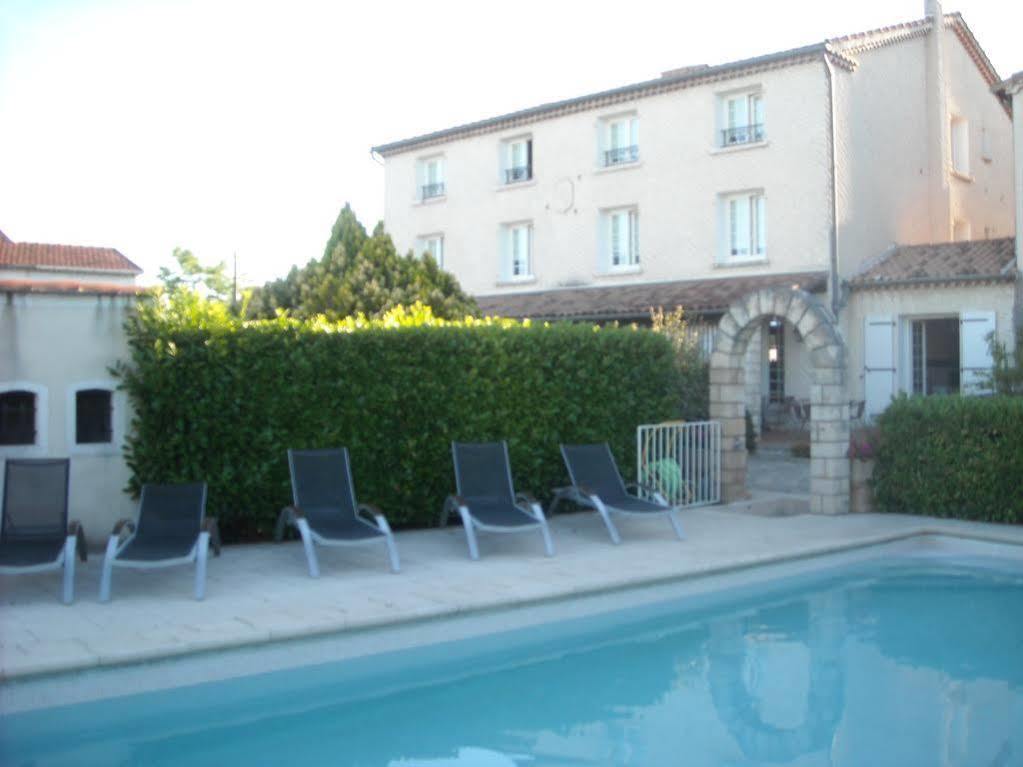 Hotel Ecusson Saint-Hilaire-de-Brethmas Zewnętrze zdjęcie