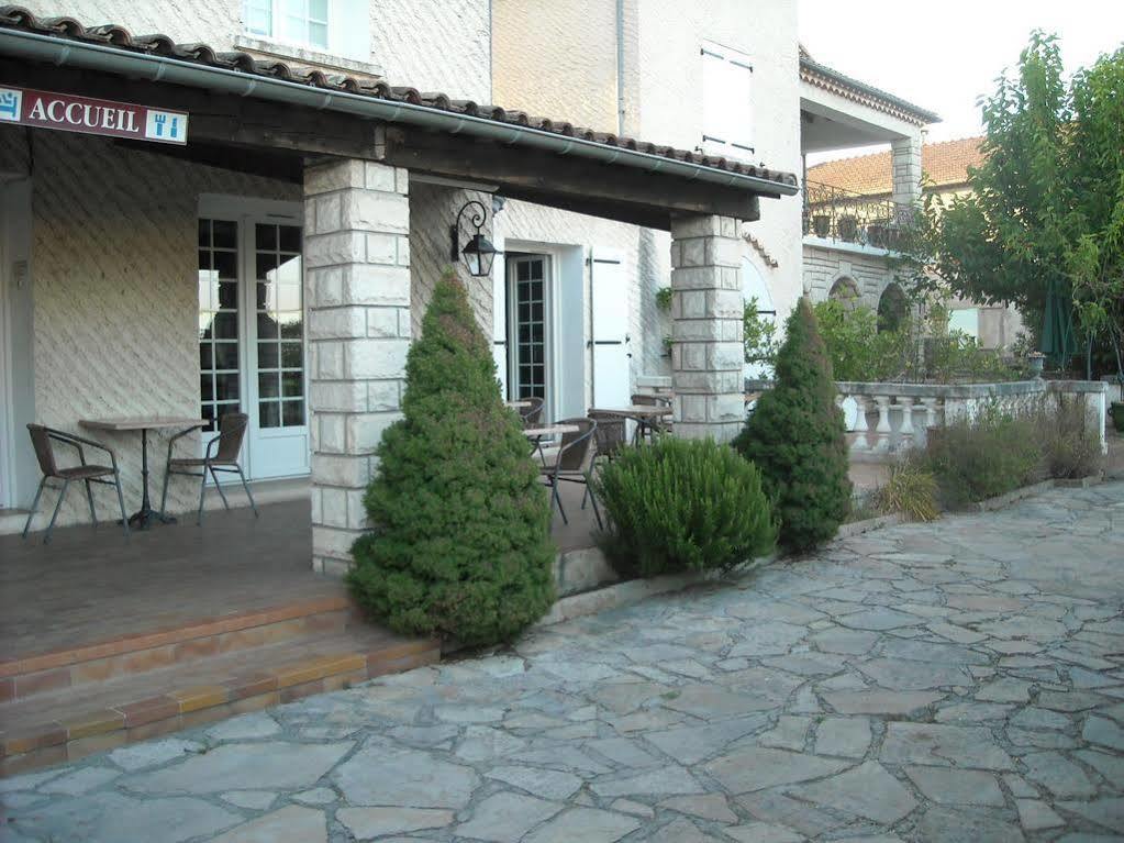 Hotel Ecusson Saint-Hilaire-de-Brethmas Zewnętrze zdjęcie